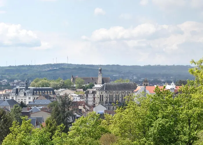 Le Renaissance - Homy