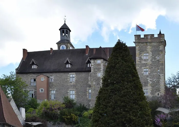 Le Renaissance - Homy Apartament *